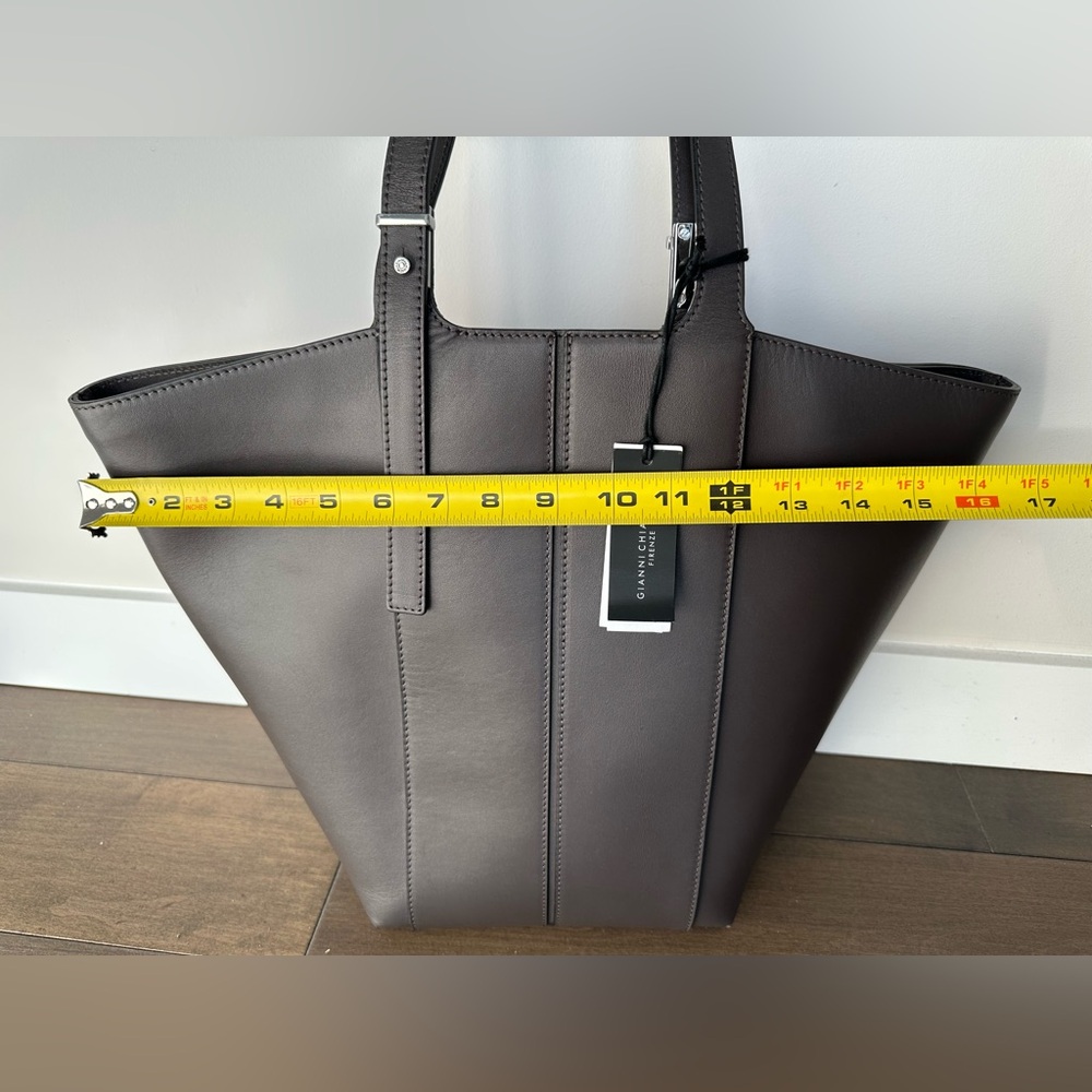Gianni Chiarini toe bag/ brand new/ made in Italy 👜 Host Pick - Picture 10 of 11